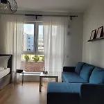 Bast 16 Apartamenty Ptak Szpital Matki Polki Szpital Kopernika Mandoria Orientarium Atlas Arena Plac Zabaw - Zamojska 20A M16 Parking